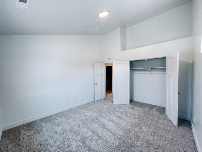 Building Photo - Brand New Idyllic Townhome in AF