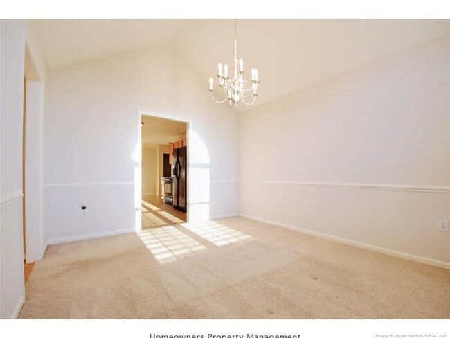 Building Photo - 1420 Burford Ct