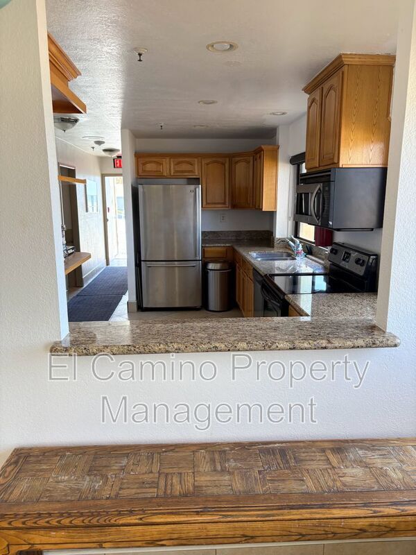 Building Photo - 1750 E Ocean Blvd