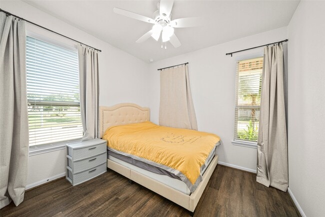 Building Photo - 5815 River Timber Trl