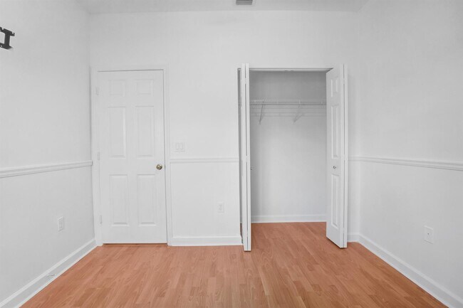 Building Photo - 9002 SW 214 LN