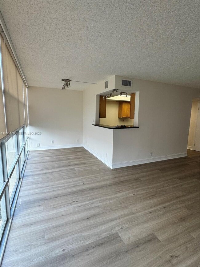 Building Photo - 2000 Atlantic Shores Blvd