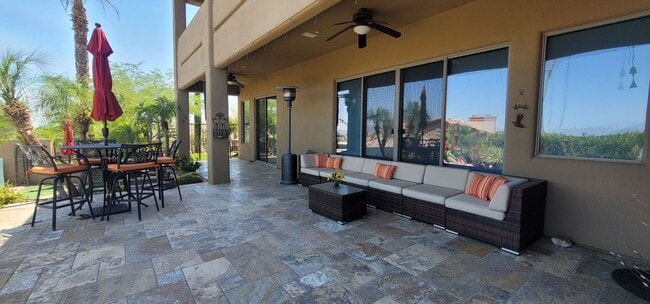 Building Photo - 16055 N Overlook Ct