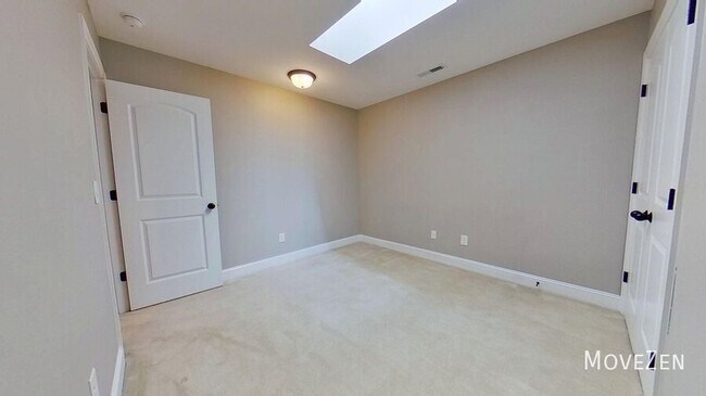Building Photo - 1167 Augustine Heights Dr