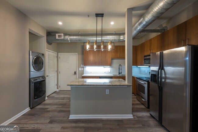 Building Photo - 5300 Peachtree Blvd