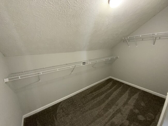 Building Photo - Great rental home near MTSU!