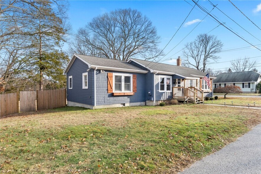 corner lot - 16 Brownlee Blvd