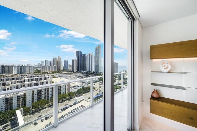 Building Photo - 300 Sunny Isles Blvd