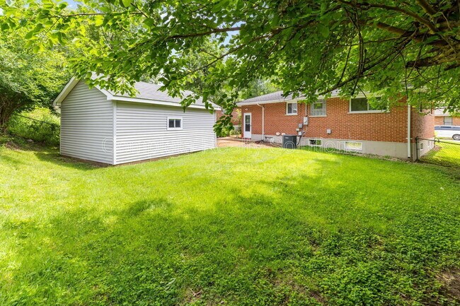 Building Photo - 1149 Walker Ave