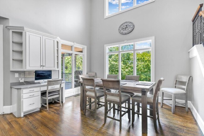 Building Photo - Princeton Hills Fully Furnished
