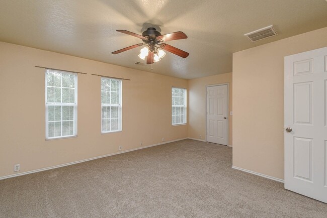 Building Photo - 29704 Sullivan Oaks Dr