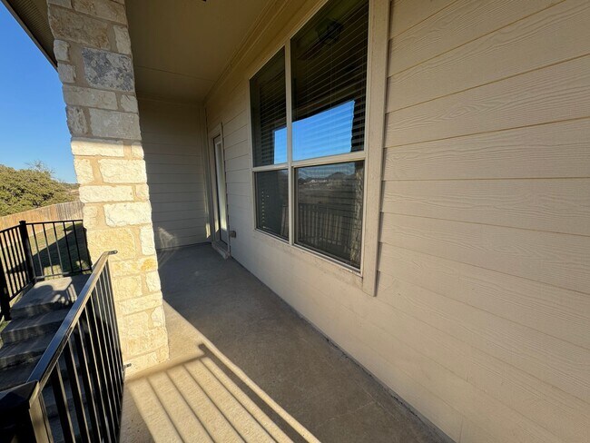 Building Photo - 8900 Viewpark Ln