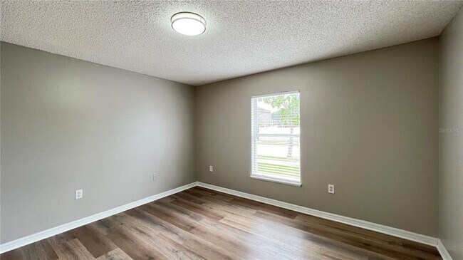 Building Photo - 3831 Cinnamon Fern Loop