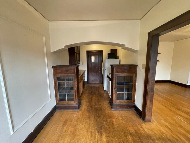 Building Photo - 2637 N Cramer St