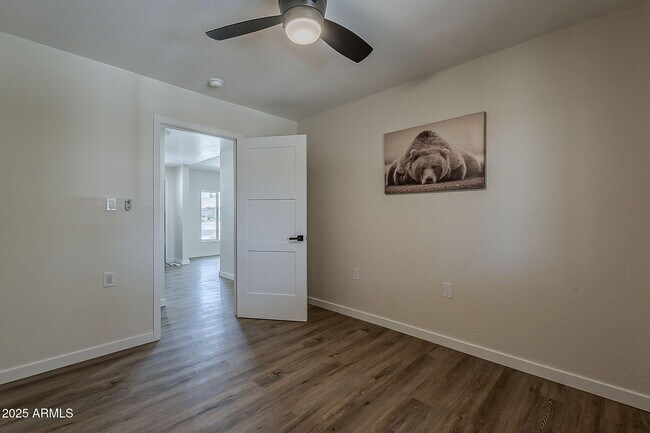 Building Photo - 8215 E Cypress St