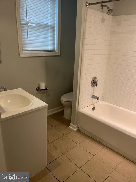 Building Photo - 708 Hartford Ct