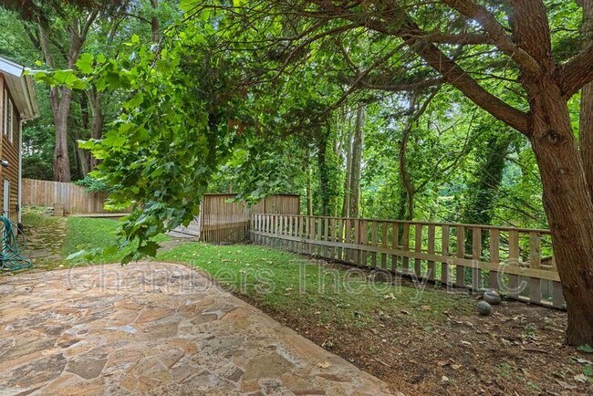 Building Photo - 7713 Arrowood Ct