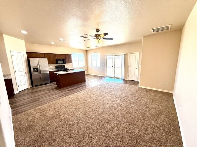 Building Photo - 3572 Charleston Loop