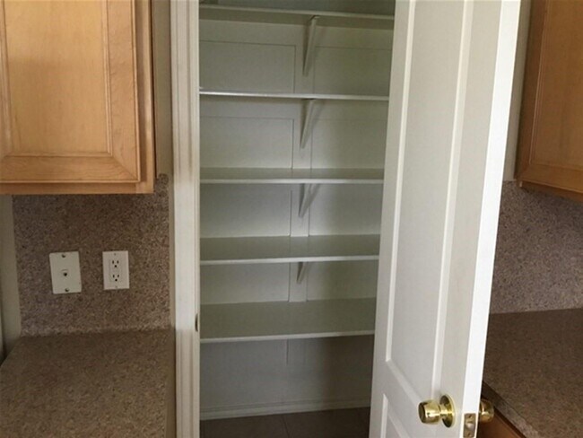 Building Photo - 6205 Ozark Tr