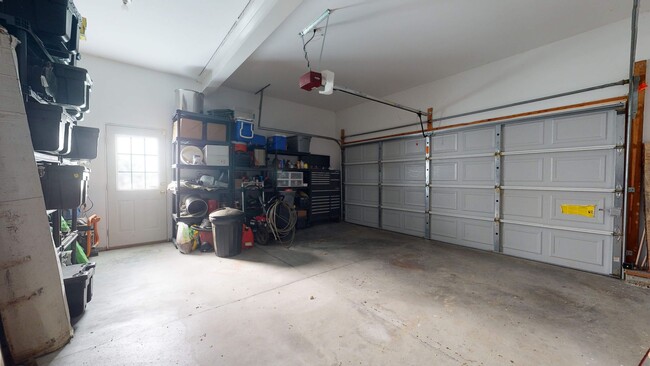 Building Photo - 902 Parchment Blvd