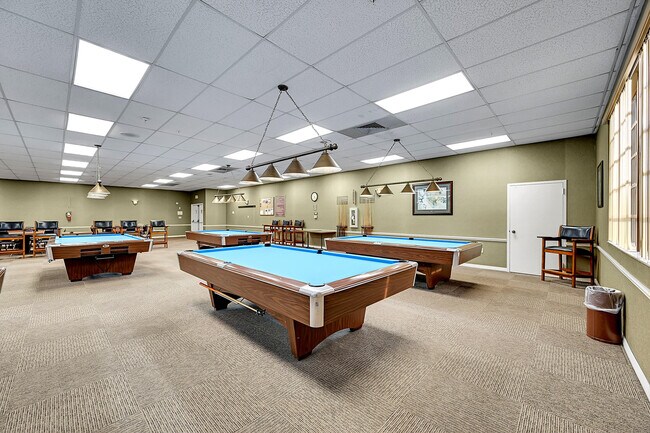 Building Photo - 359 Brighton I