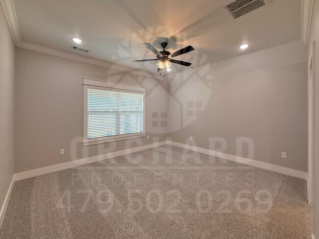 Building Photo - 3200 N Arden Wy