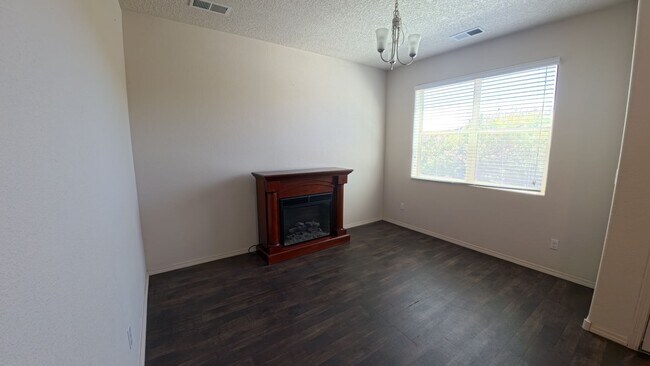 Building Photo - 17 Parador Ct