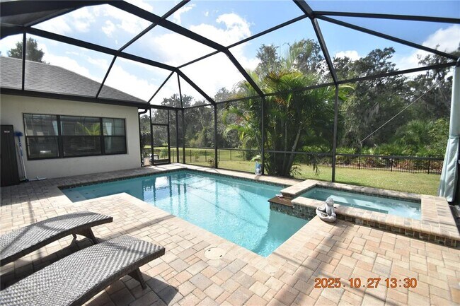 Building Photo - 13807 Moonstone Canyon Dr