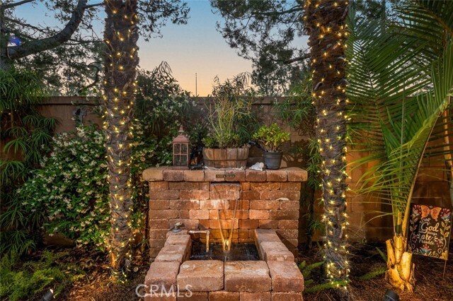 Building Photo - 173 Coyote Brush
