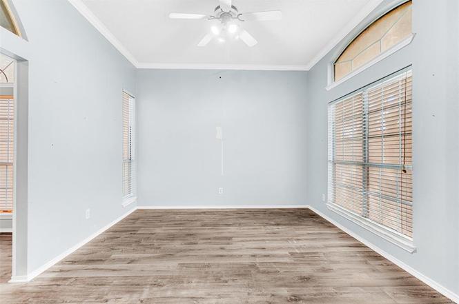 Building Photo - 1401 Newbury Ln