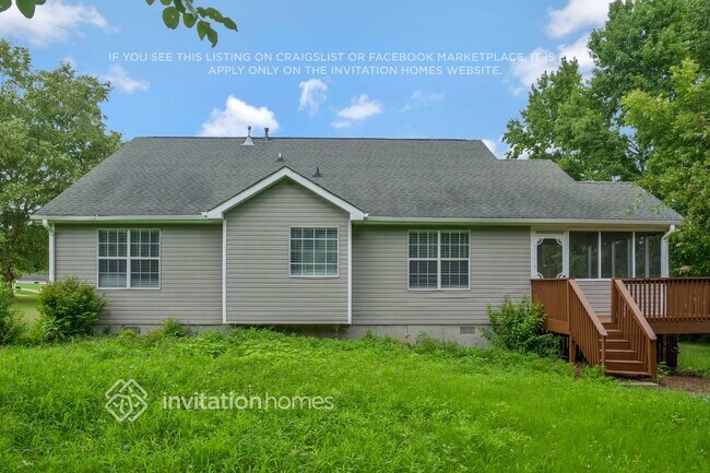 Building Photo - 413 Jordan Ln