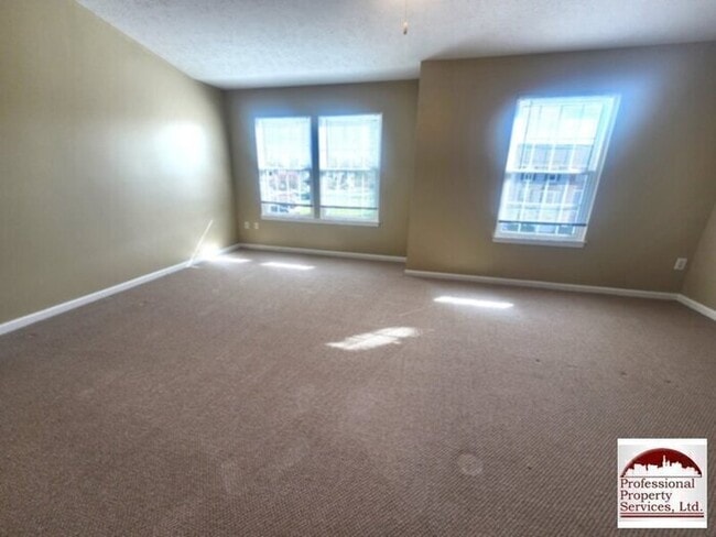 Building Photo - 5351 Regal Ct