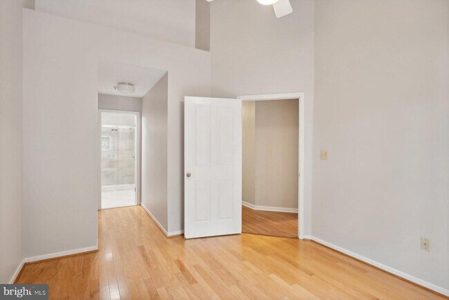 Building Photo - 624 Brickhouse Rd