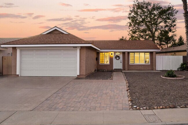 Building Photo - 7630 Andasol St