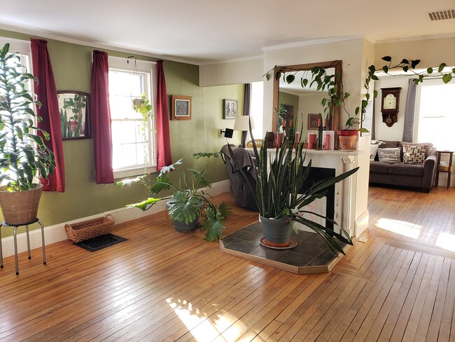 Building Photo - 23 Gannett St