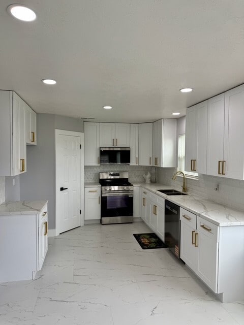 Building Photo - 3419 Southdown Dr