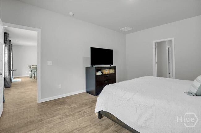 Building Photo - 106 Geranium Wy