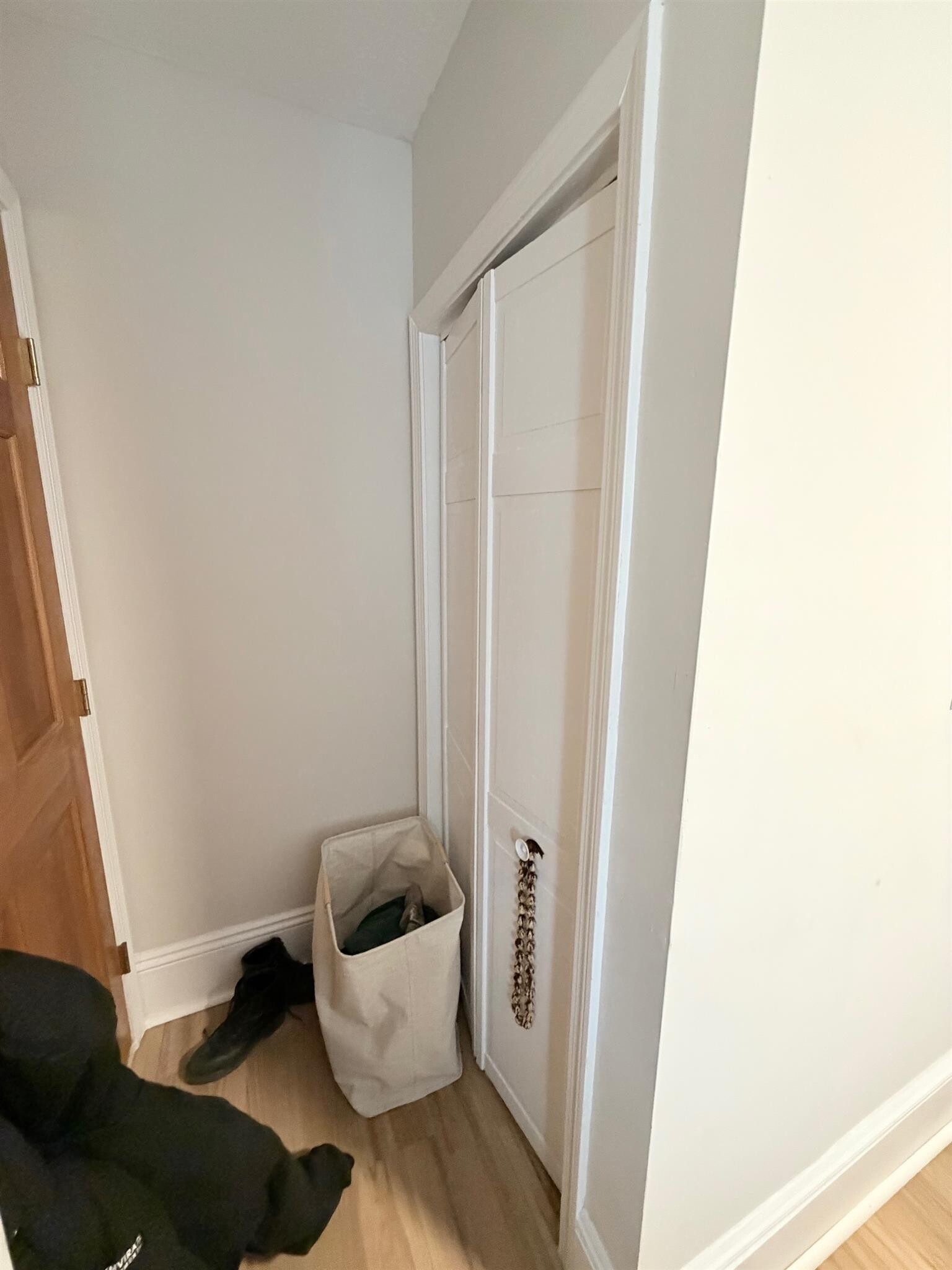 Building Photo - 72 College Ave