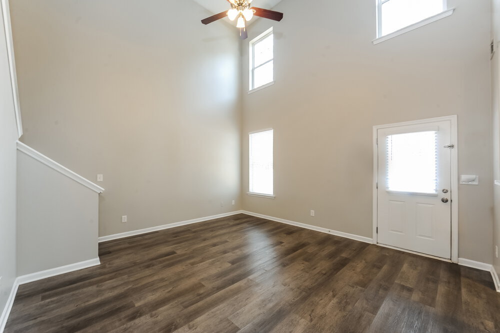 Building Photo - 202 Oconee Way