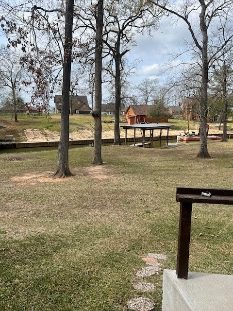 Building Photo - 411 Resort Dr