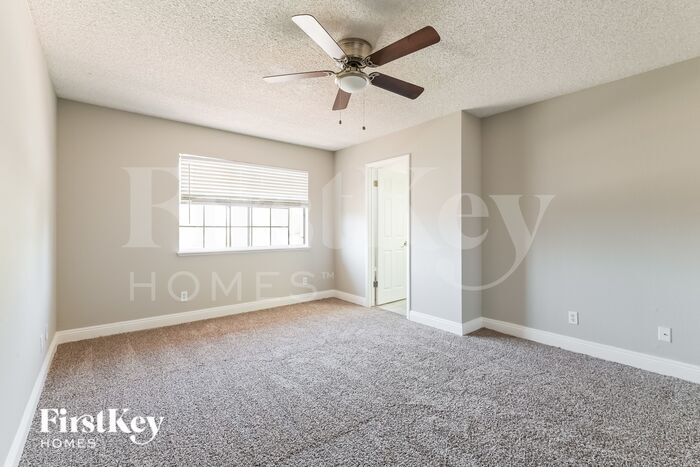 Building Photo - 1742 La Cruz Dr