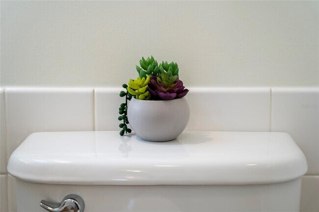 Building Photo - 11882 Kipper Dr