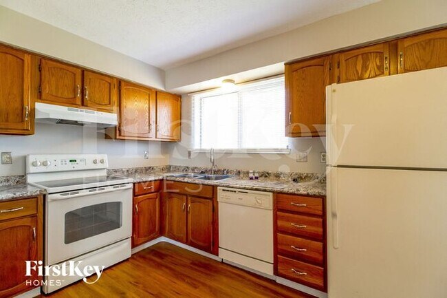 Building Photo - 1294 Anthony Ln