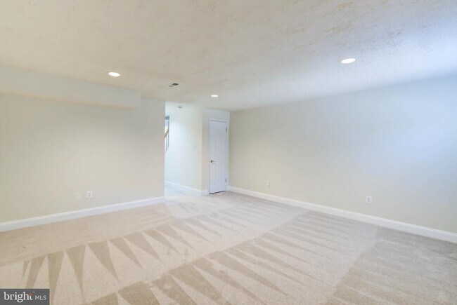 Building Photo - 14536 Castleford Ct
