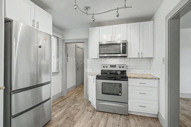 Building Photo - 4205 S Lincoln St