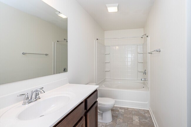Building Photo - GREAT 2 Bedroom Townhome Regent Park - AVAILABLE MAY 2026