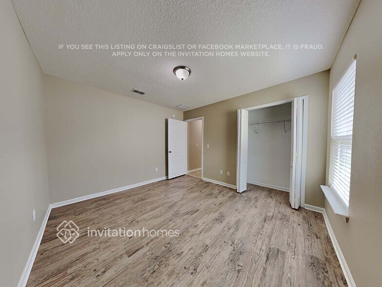 Building Photo - 691 Glendale Ln