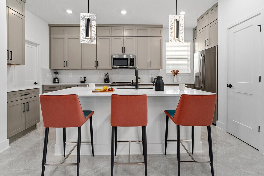 Building Photo - 4548 Thesaurus Dr