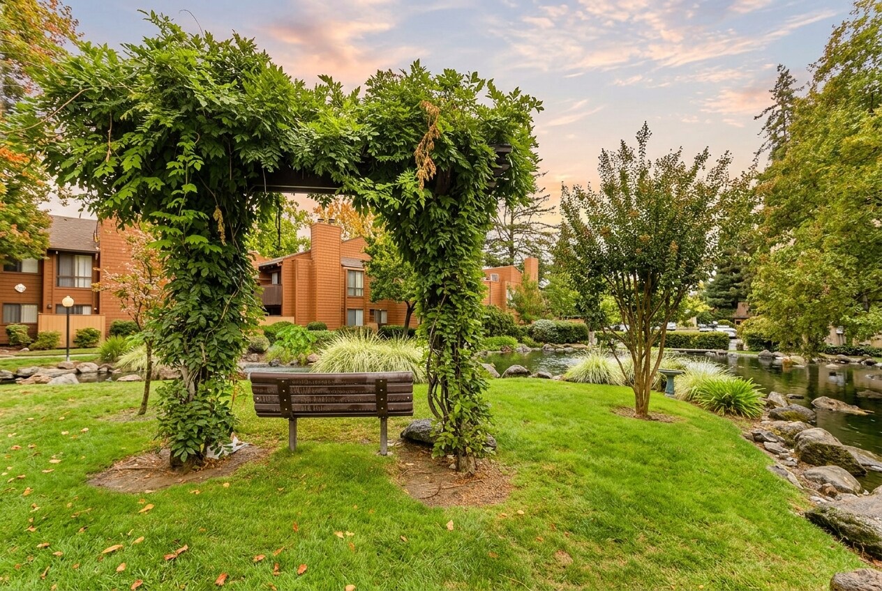 Building Photo - 796 Woodside Ln E