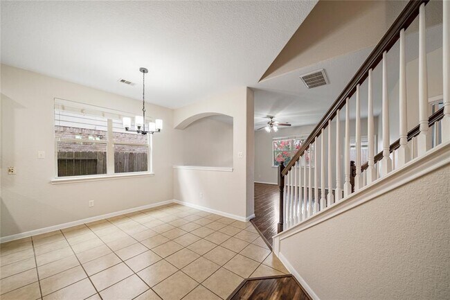 Building Photo - 6139 Sierra Springs Ln